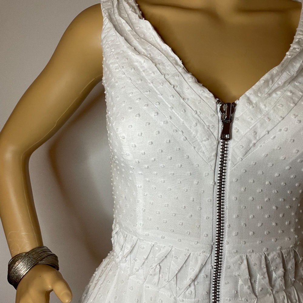 ❌ SOLD! Topshop white zipper up skater dress - Picture 3 of 14